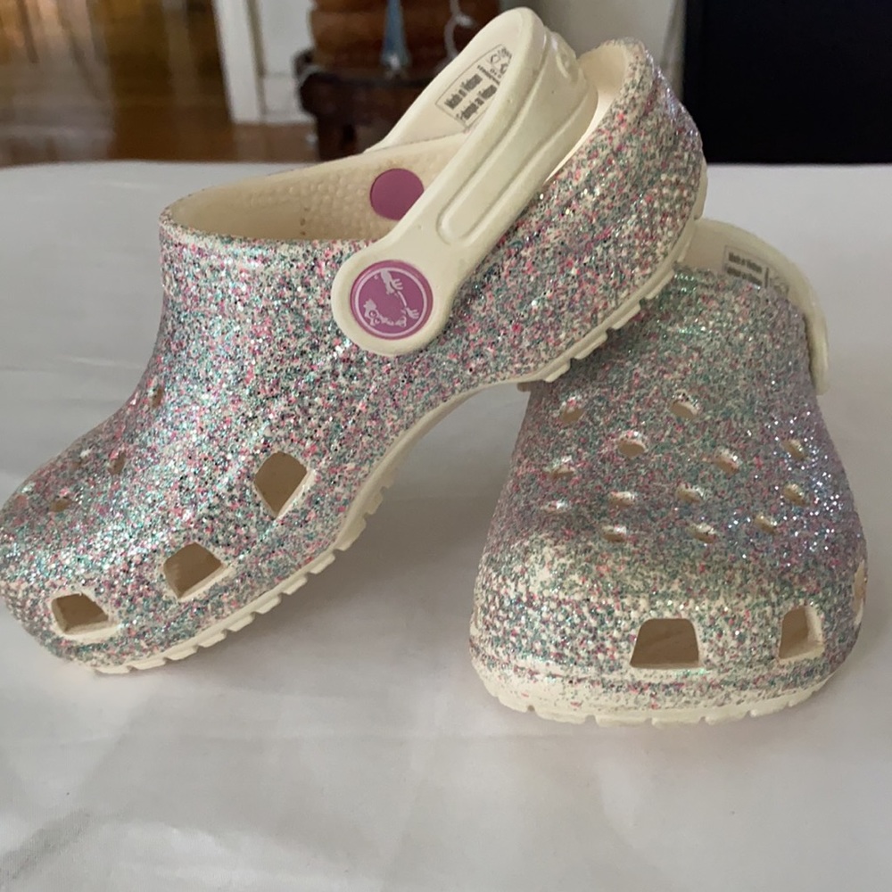 Crocs classic glitter clogs - Picture 2 of 5